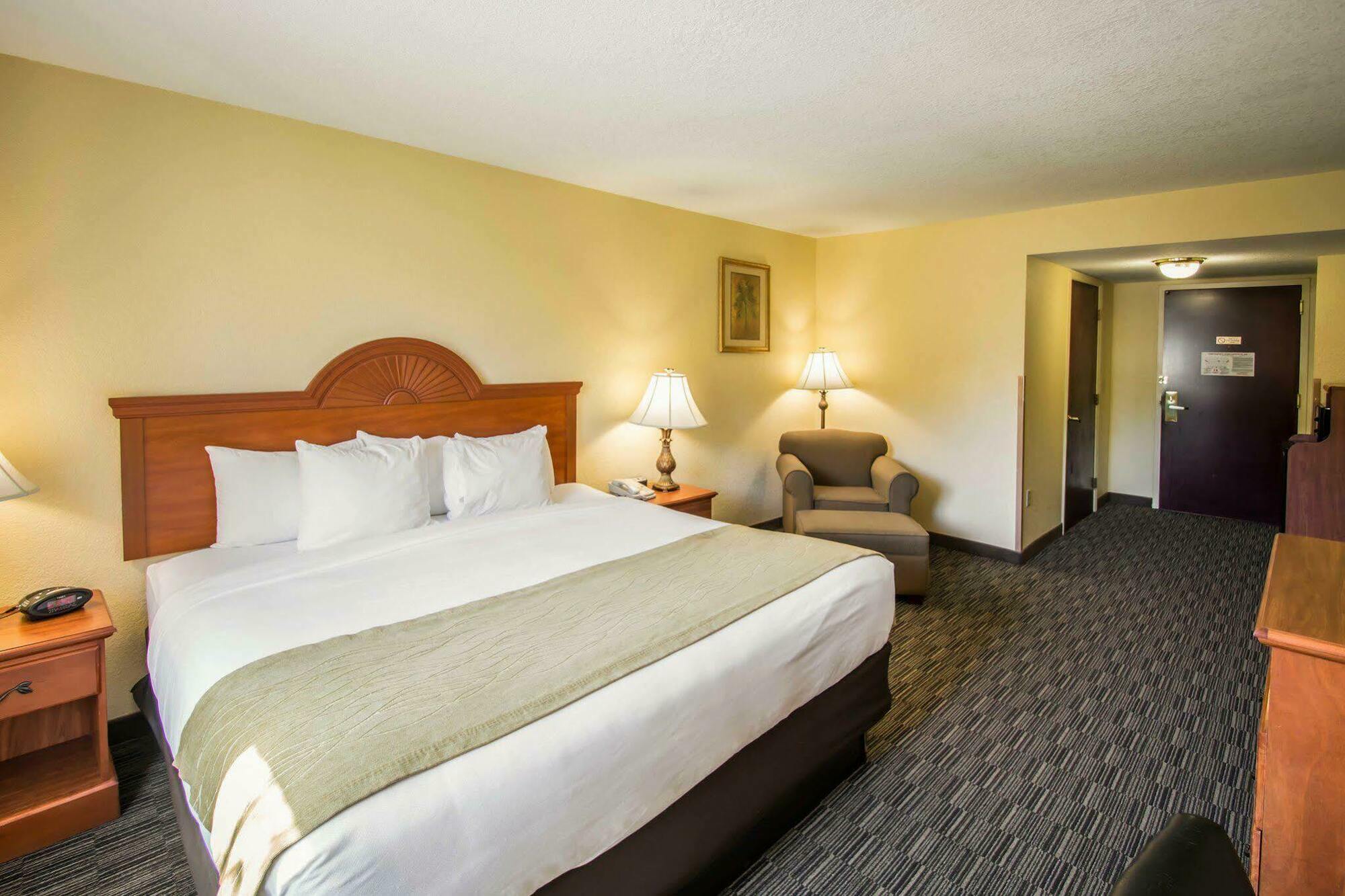 Comfort Inn & Suites Jupiter I-95 מראה חיצוני תמונה