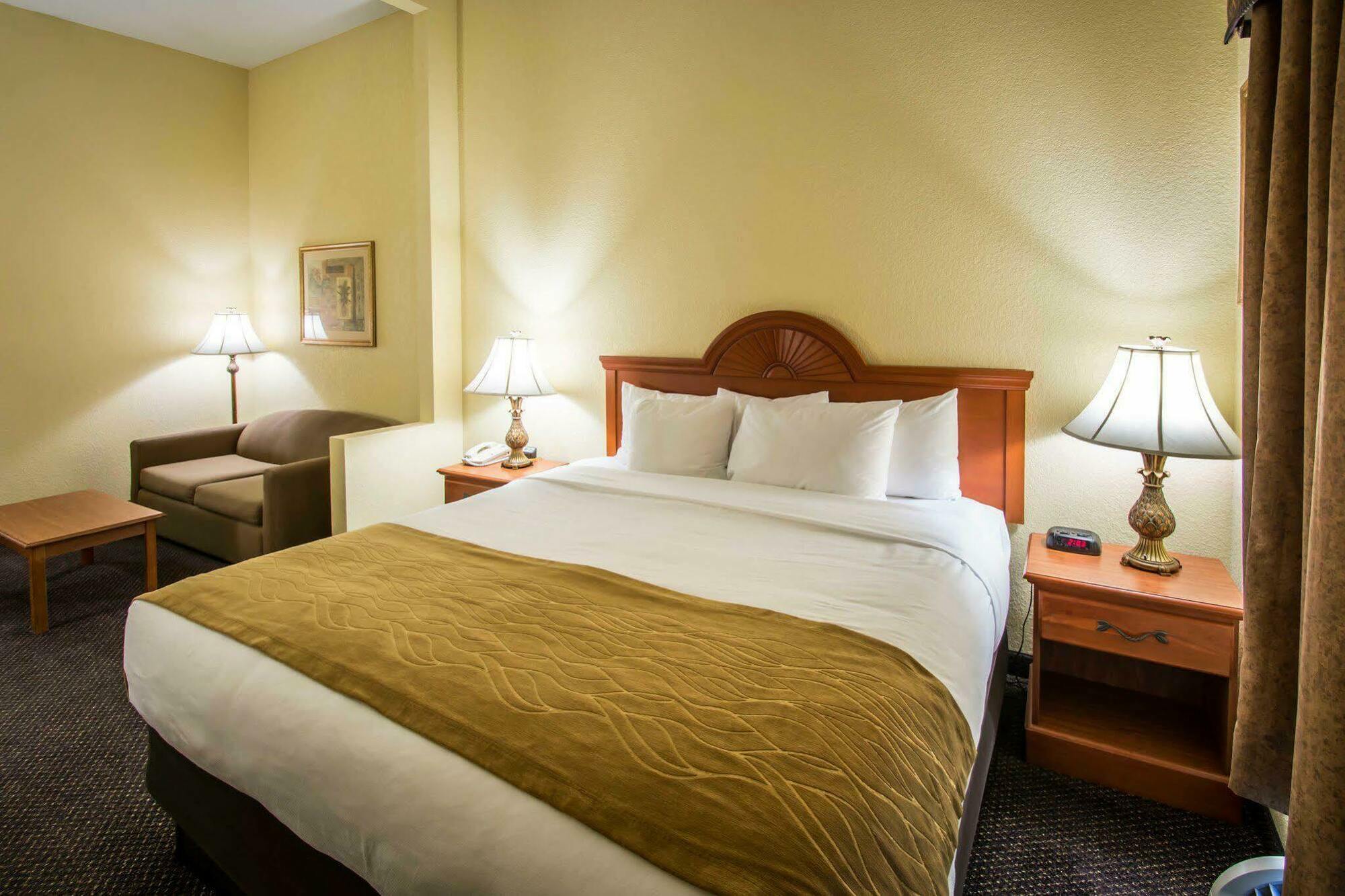 Comfort Inn & Suites Jupiter I-95 מראה חיצוני תמונה